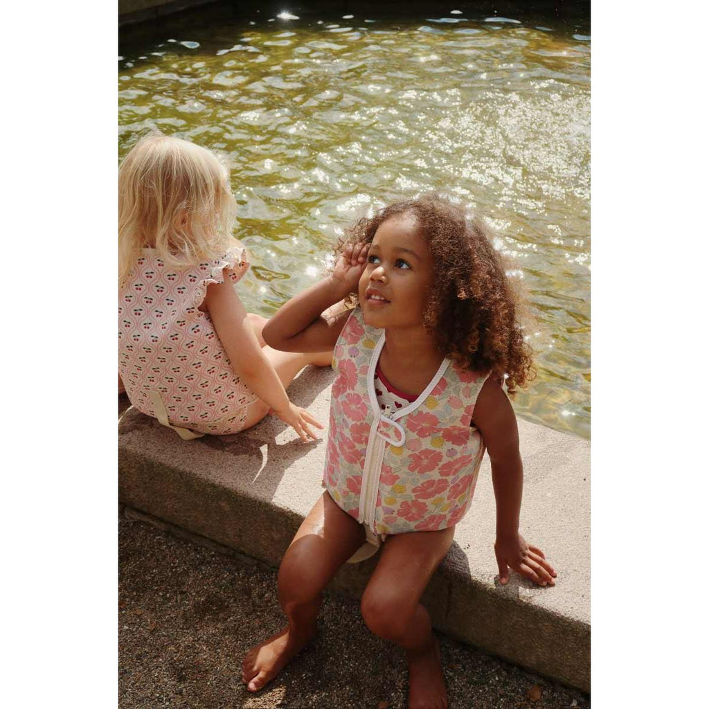 Konges Sløjd - Avery frill float vest - Fleur Anglaise | Scout & Co