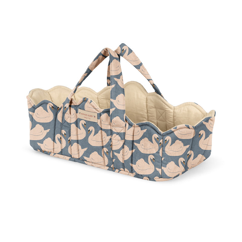 Konges Sløjd - Doll lift carrier - Swan