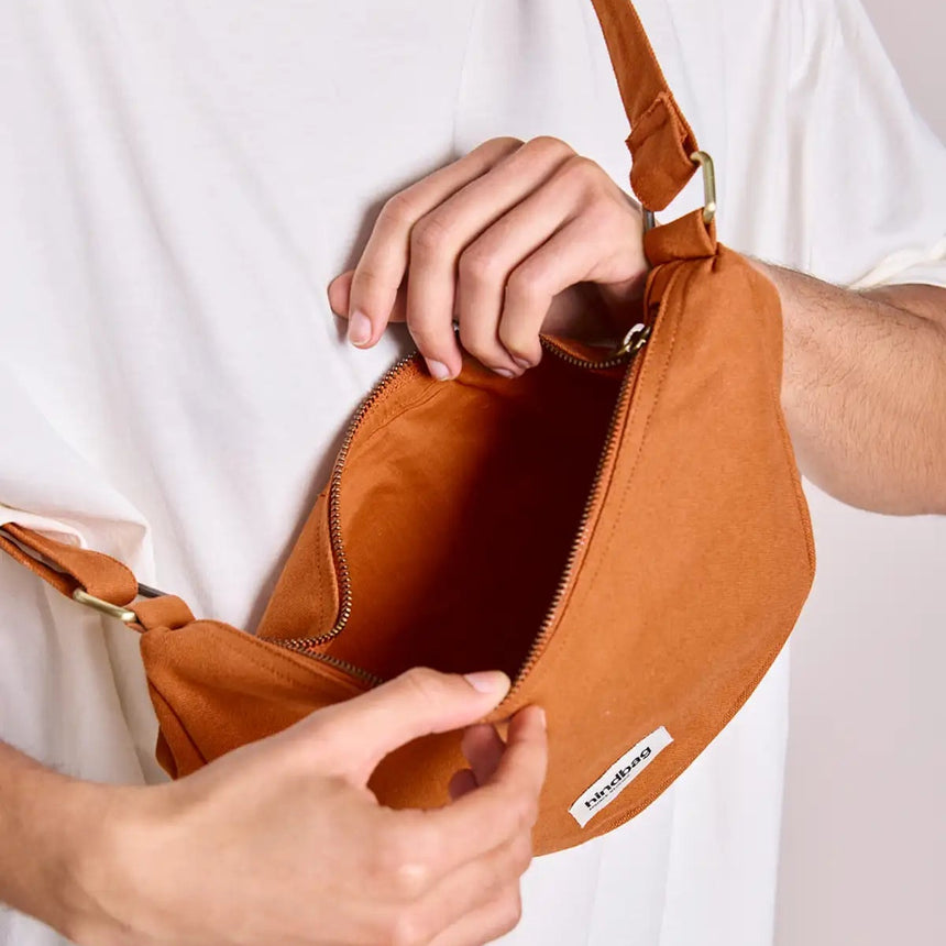 Hindbag - Andrea half moon belt bag - Sienna | Scout & Co