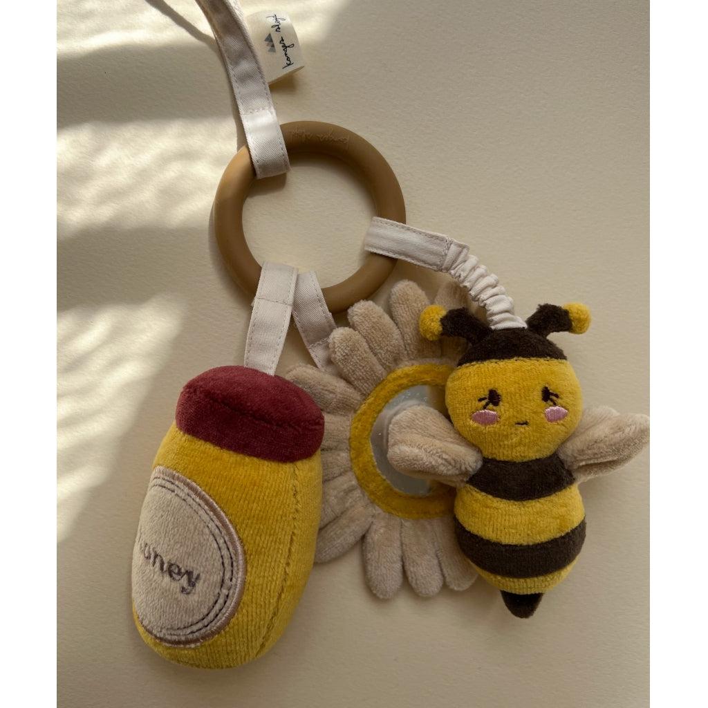 Konges Sløjd - Activity ring baby toy - Bee | Scout & Co
