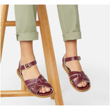 Saltwater Original Sandals - Claret - Kids | Scout & Co
