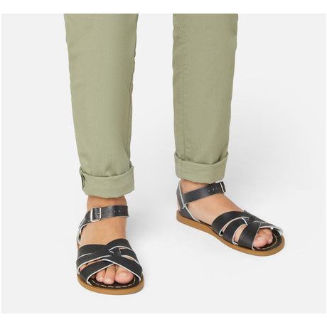 Saltwater Original Sandals - Black - Kids | Scout & Co