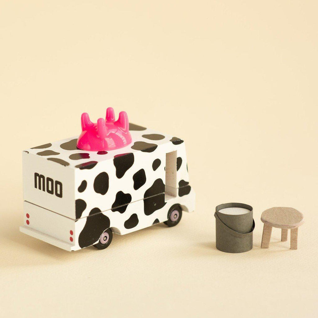 Candylab - Candyvan - Milk van | Scout & Co
