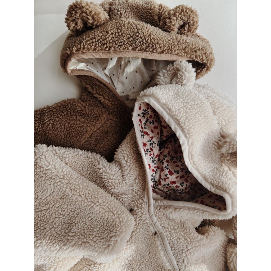 Konges Sløjd - Grizz teddy baby onesie - Dark Brown | Scout & Co