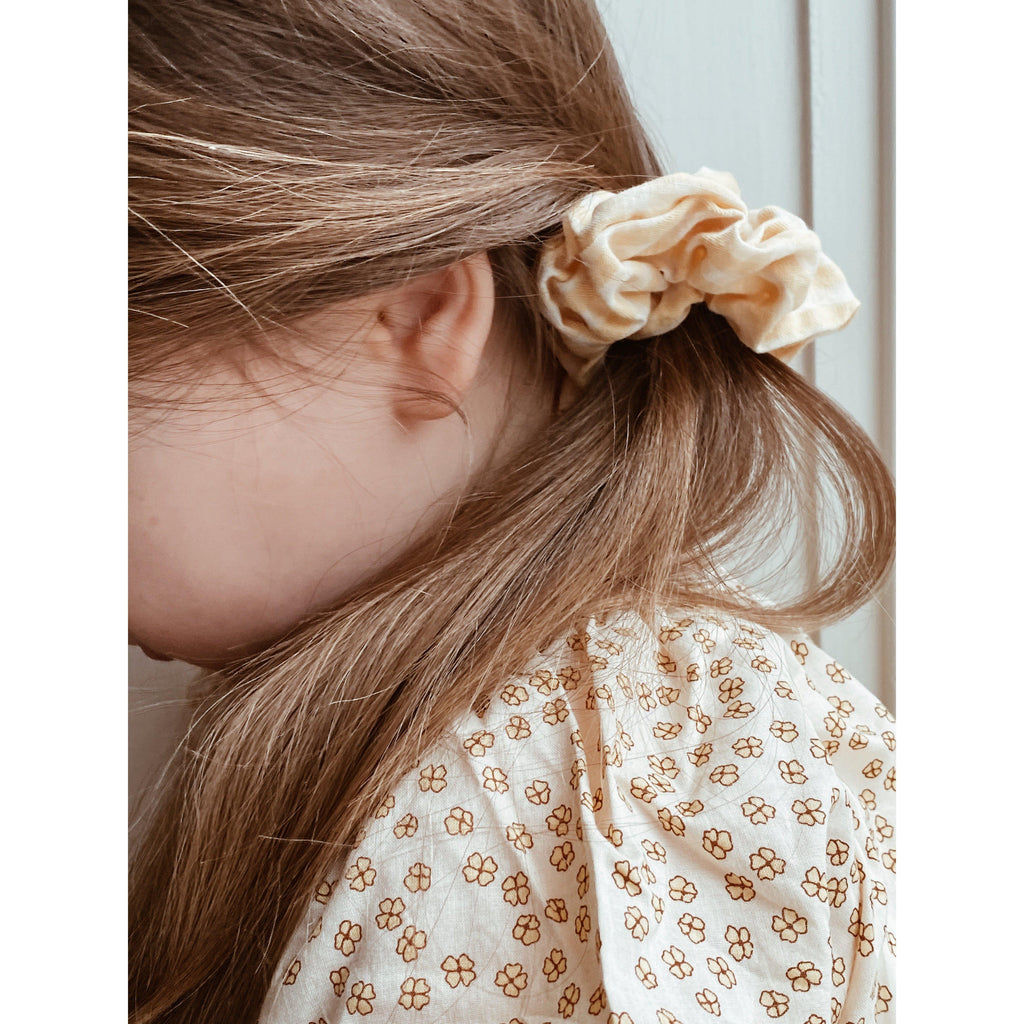 Konges Slojd - Small scrunchies 3 pack - buttercup rosa, yellow check & rosarie red | Scout & Co