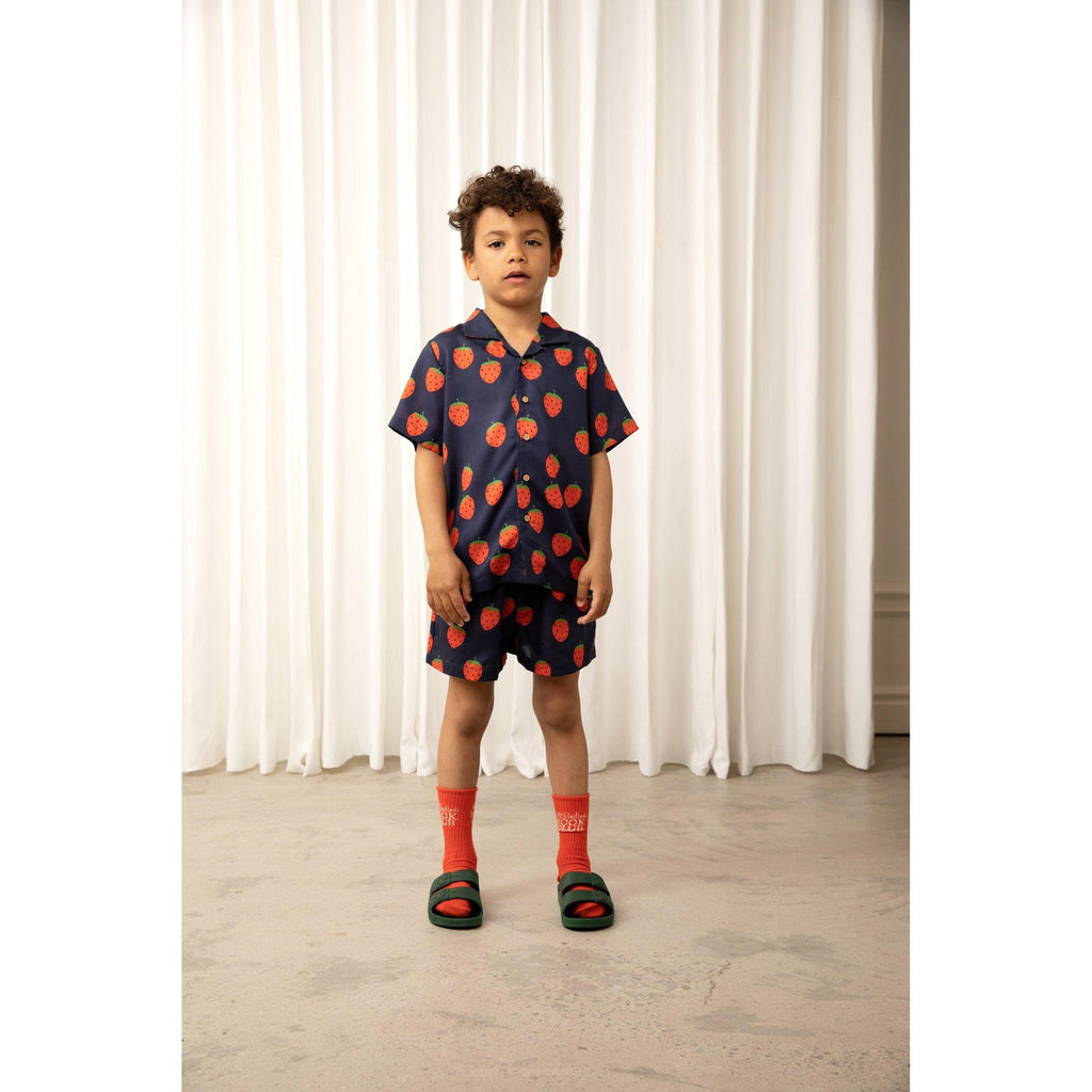 Mini Rodini - Strawberries woven shorts | Scout & Co